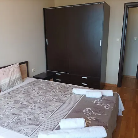 شقة Two Bedroom 46- Trakia 54 а