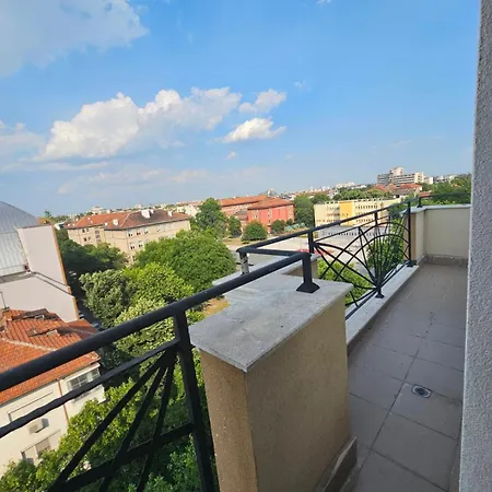 Two Bedroom 46- Trakia 54 а Apartament